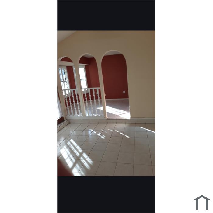 11708 Sierra Morena Dr