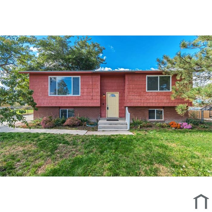 360 Belaire Cir