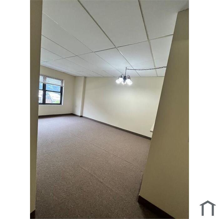 Burke Lake Gardens Apartments 