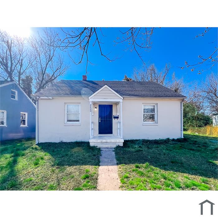 2400 Summer Hill Ave