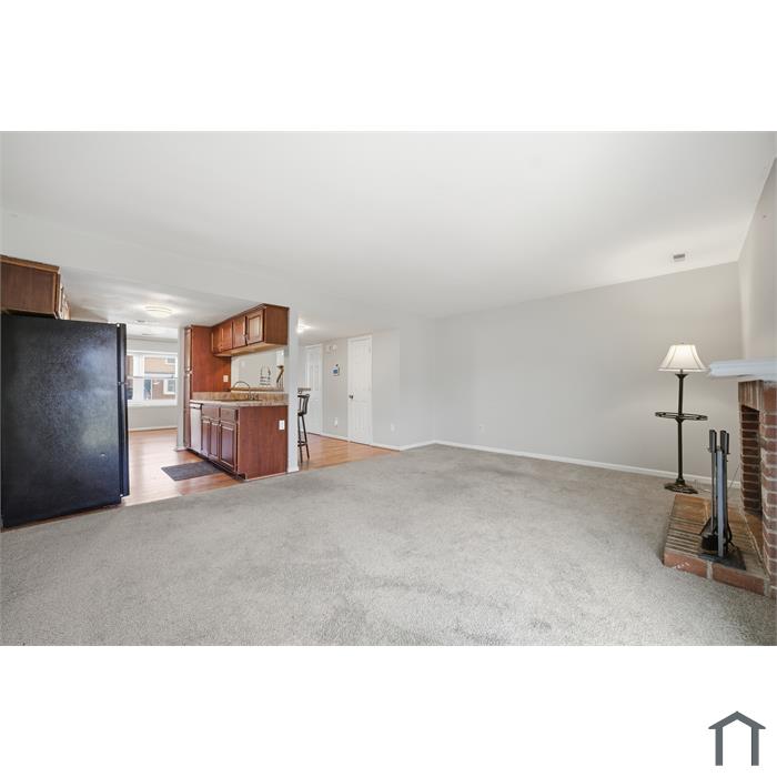 1957 Darnell Dr