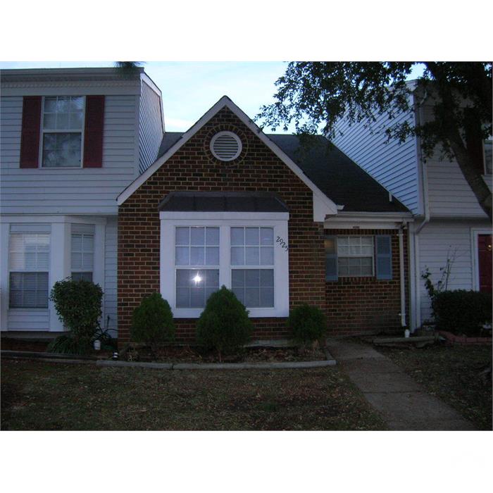 2925 Leta Ct