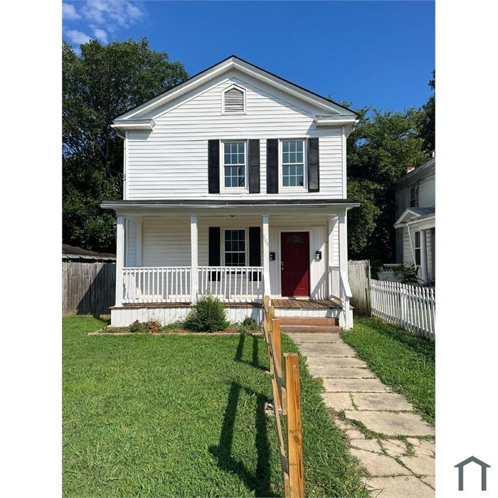 104 Lee Ave