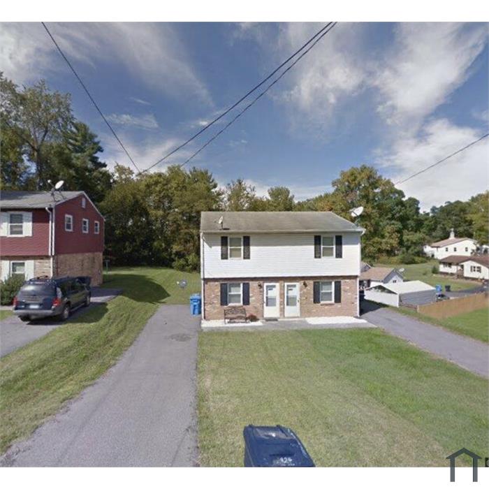 2824 Dell Ave NE