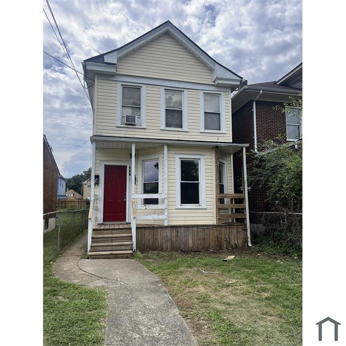 917 Stewart Ave SE