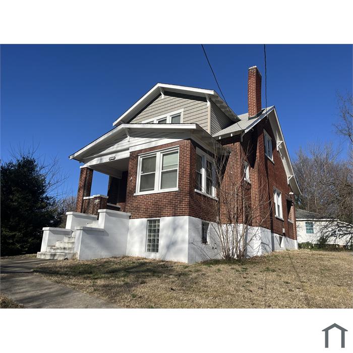 1424 Buena Vista Blvd SE