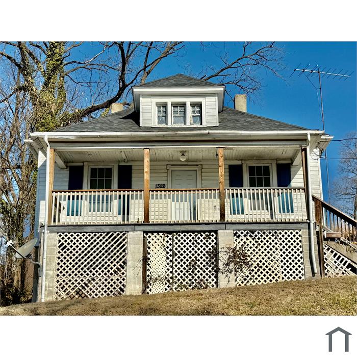 1322 Tazewell Ave SE