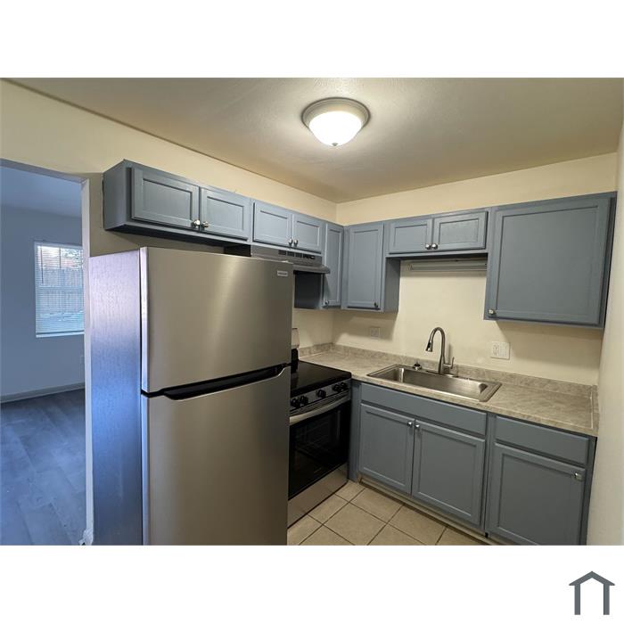 2001 Lynn Ave SW