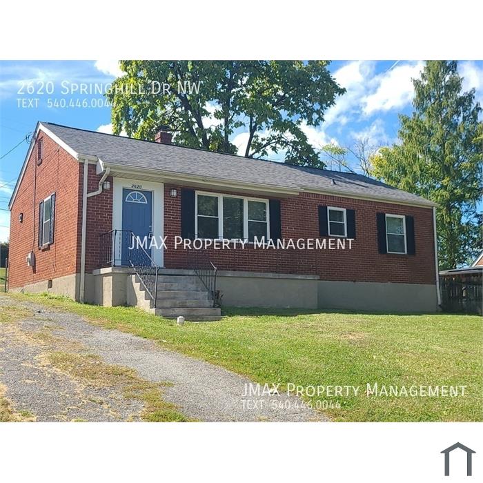 2620 Springhill Dr NW