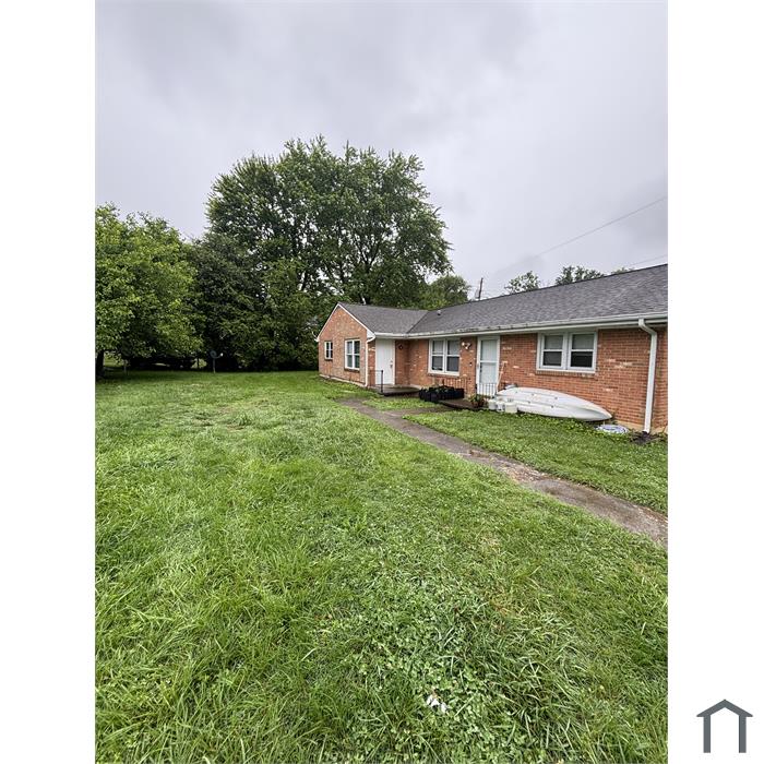 1421 Gilbert Rd NW