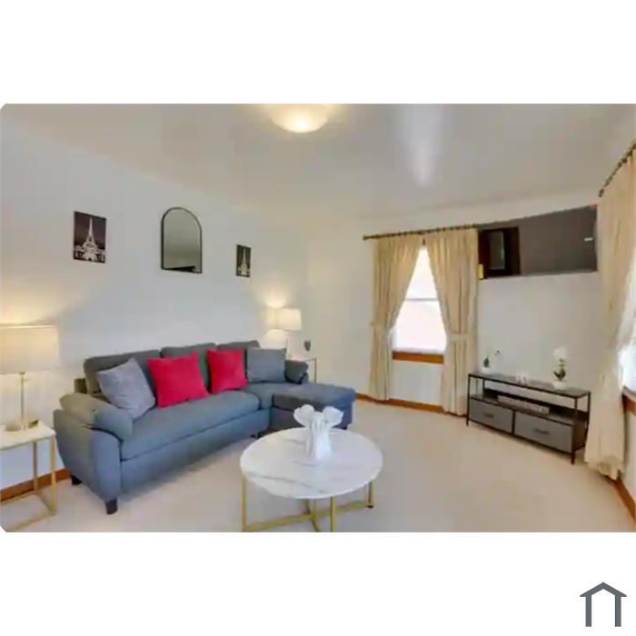 147 Benefield St