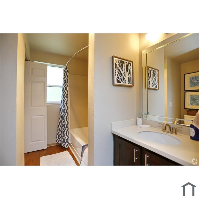 Encore Apartment Homes
