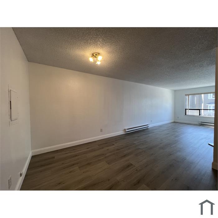 1175 Harrington Pl NE