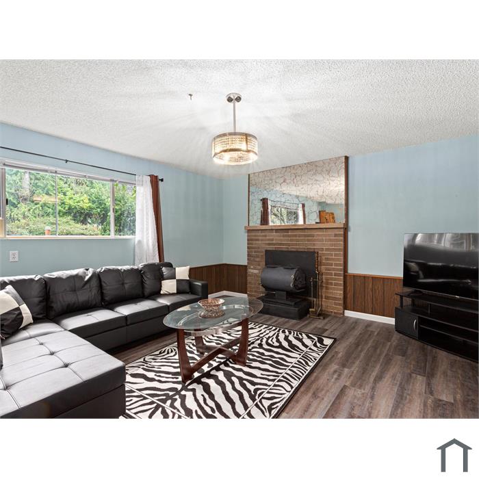 16445 Ambaum Blvd S