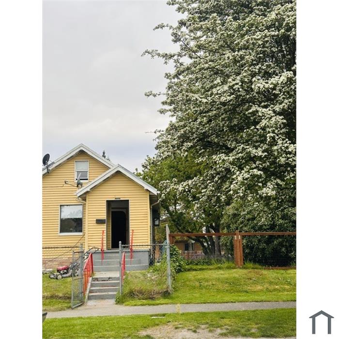 2322 S J St