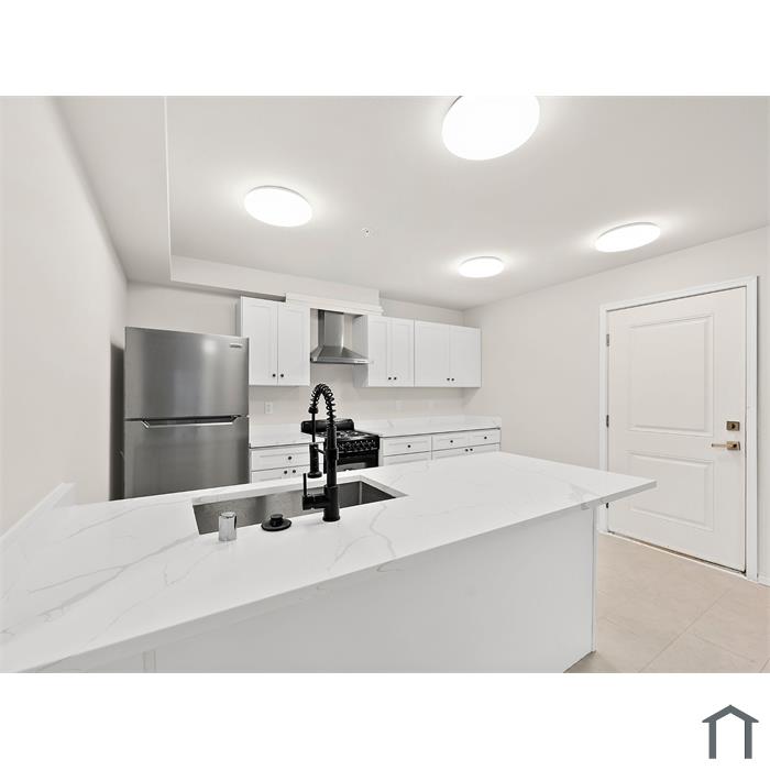 The One Apartments