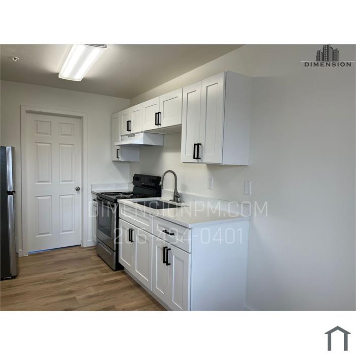 2502 Fruitvale Blvd
