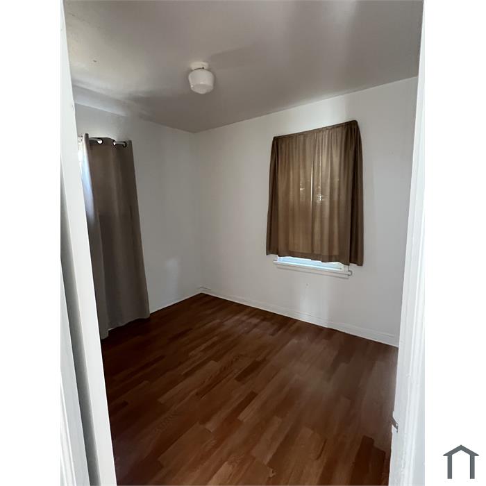 103 E Princeton Ave
