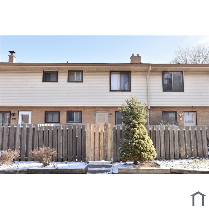 8546 W Villard Ave